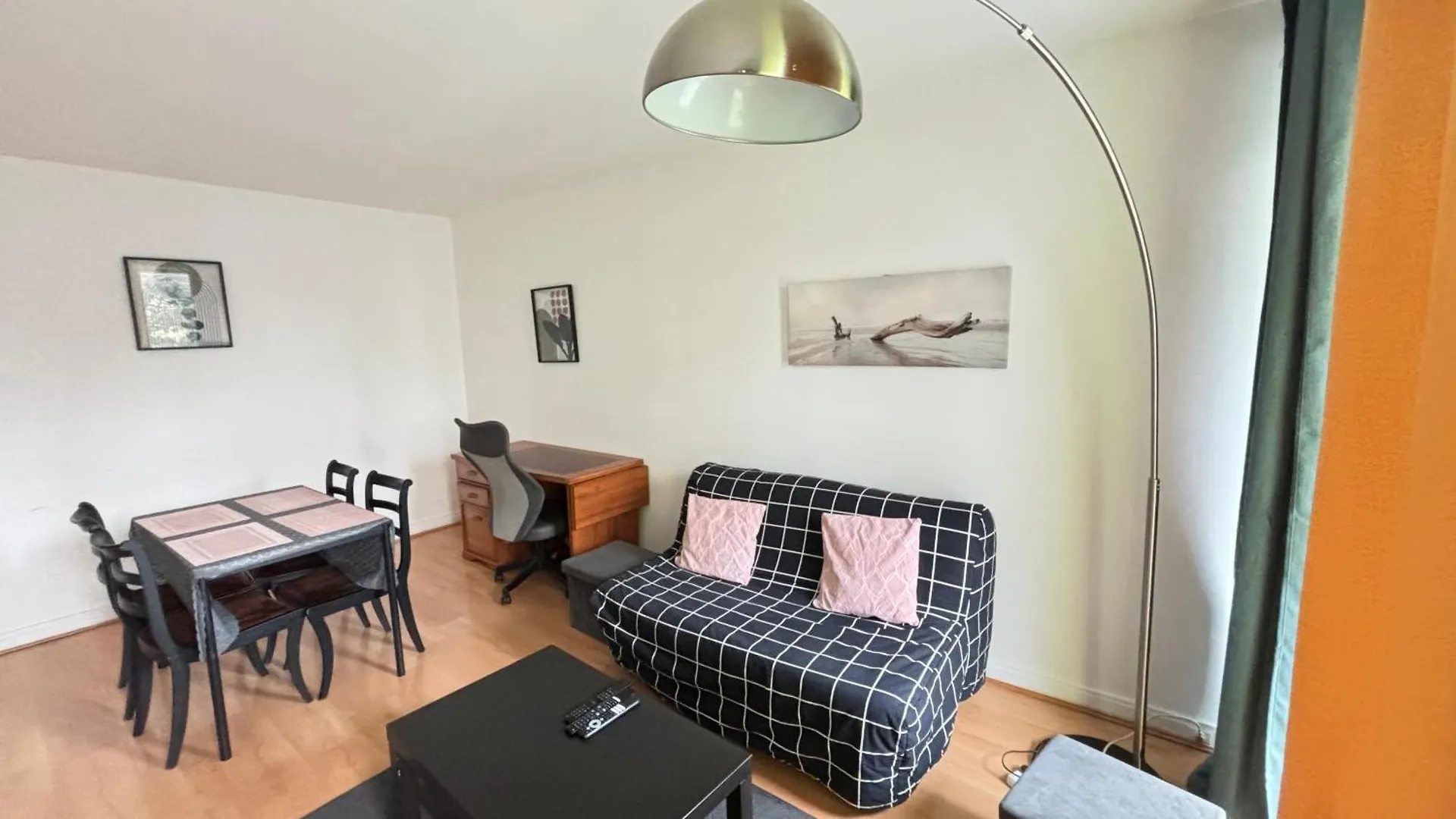 Deux Pieces Ris Orangis Apartment Ris-Orangis France